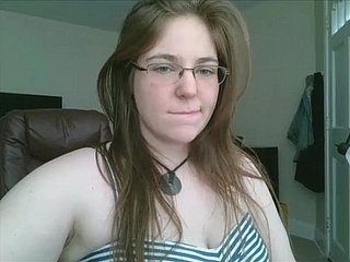 Beamy teen round glasses masturbates on webcam