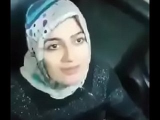 العربية فتاة مص