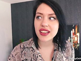 Dziewczyna beamy amator klip brudne porno